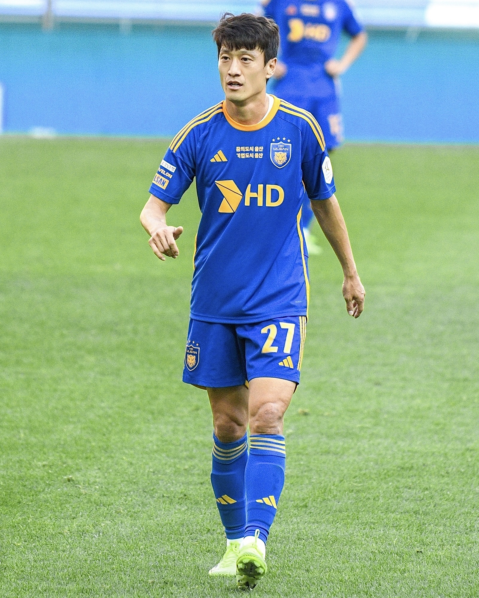 Chung-Yong Lee
