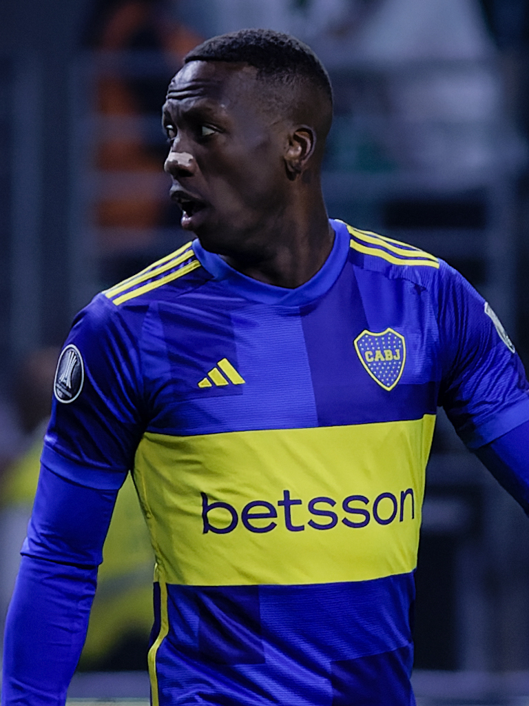 Luis Advincula